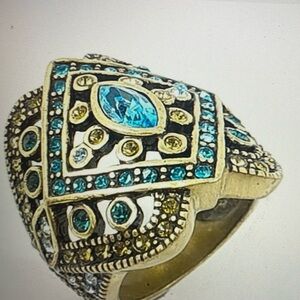 Heidi Daus crystal ring multi color brass ring size 6